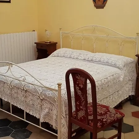 Il Capitello 3* رييتي